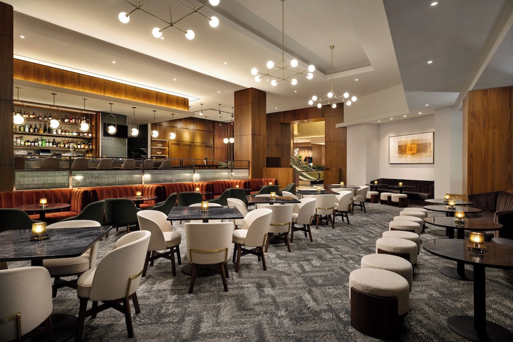 Hyatt Regency Times Square — Restaurant & bars in New York City, New York State