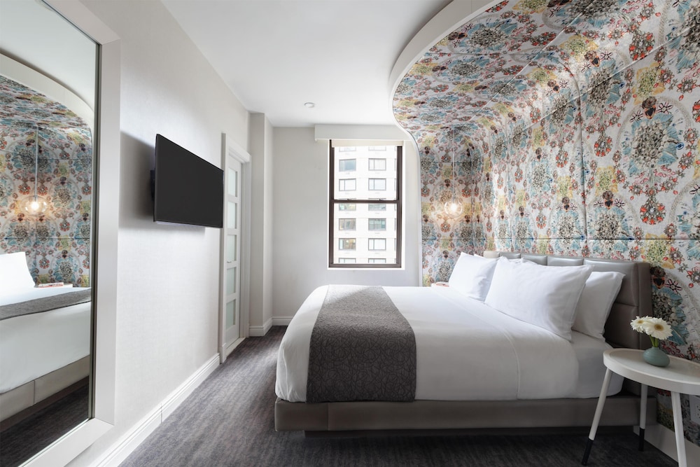 Dream Midtown, by Hyatt — Hotel rooms in New York City, New York State