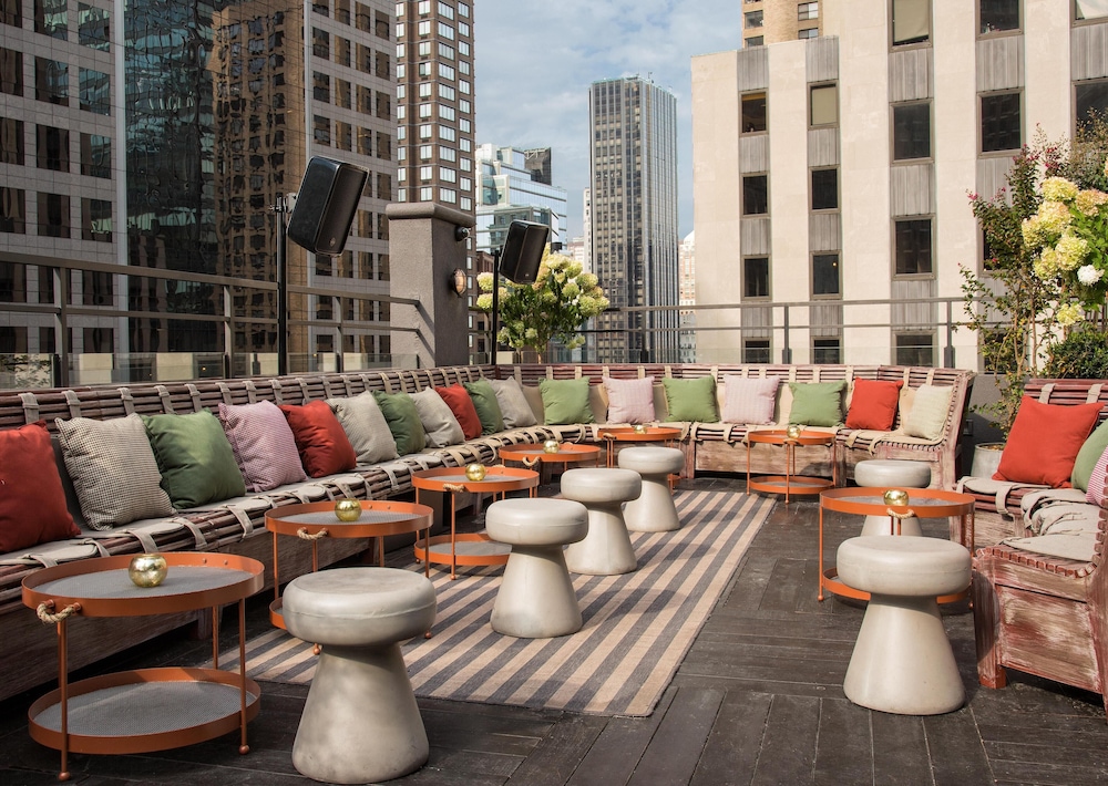 Dream Midtown, by Hyatt — Restaurant & bars in New York City, New York State