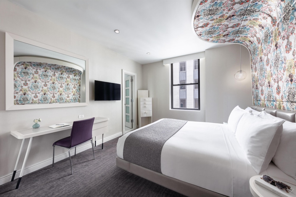 Dream Midtown, by Hyatt — Hotel rooms in New York City, New York State