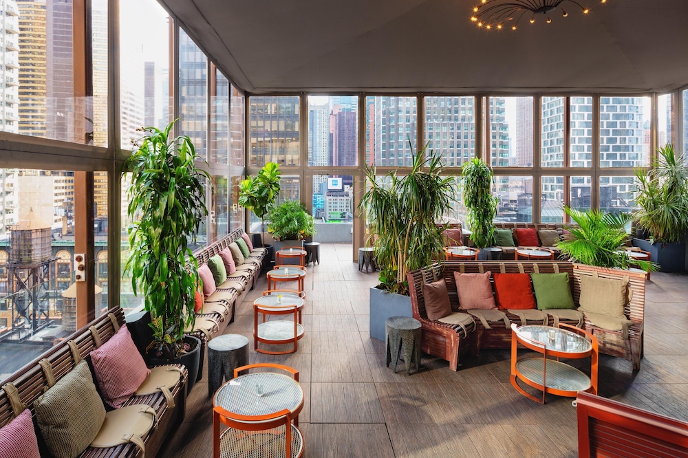 Dream Midtown, by Hyatt — Restaurant & bars in New York City, New York State