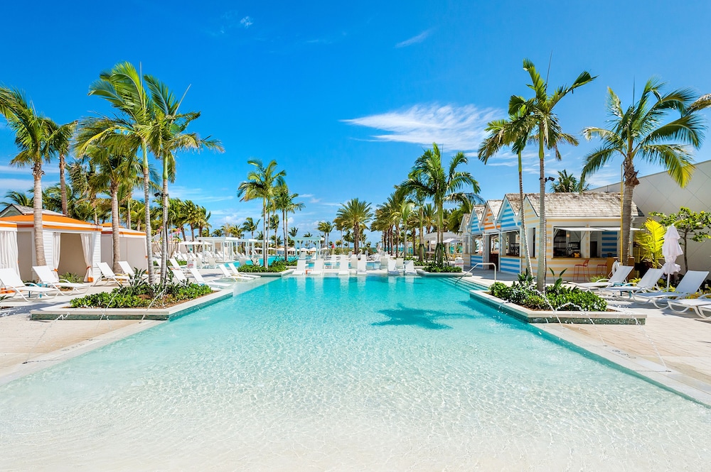 Grand Hyatt Baha Mar — Swimming pool in Nassau, New Providence