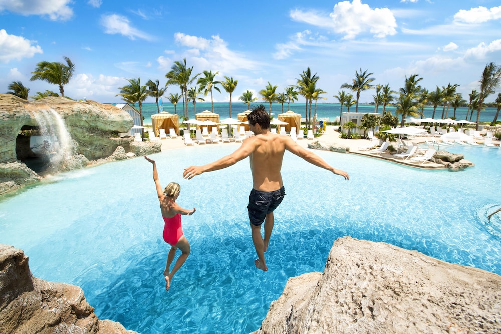 Grand Hyatt Baha Mar — Swimming pool in Nassau, New Providence