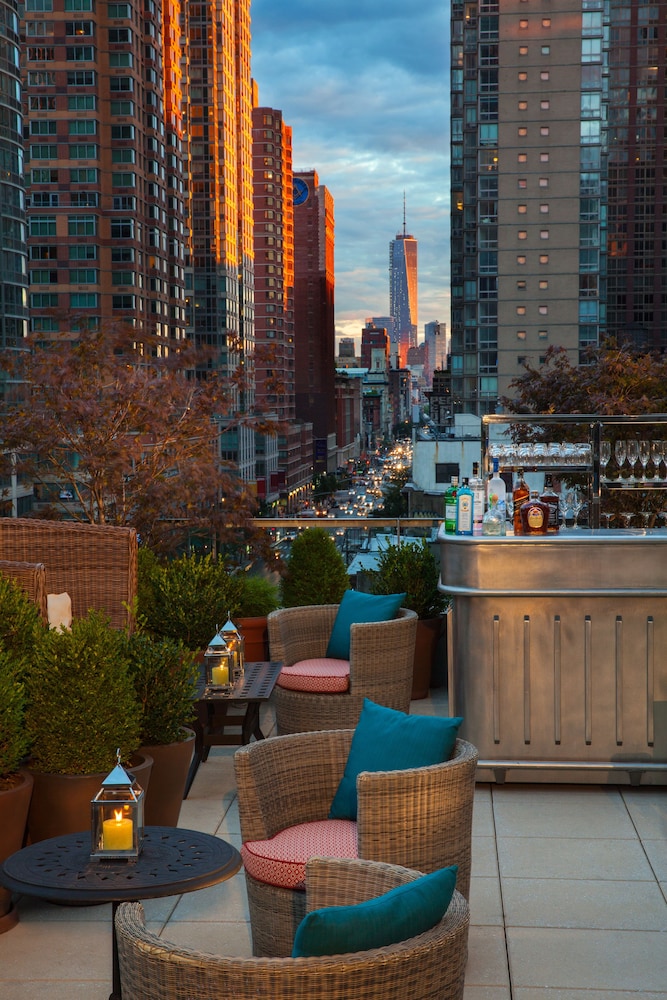 Kimpton Hotel Eventi by IHG — Restaurant & bars in New York City, New York State