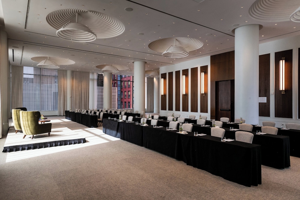 Kimpton Hotel Eventi by IHG — Hotel building in New York City, New York State