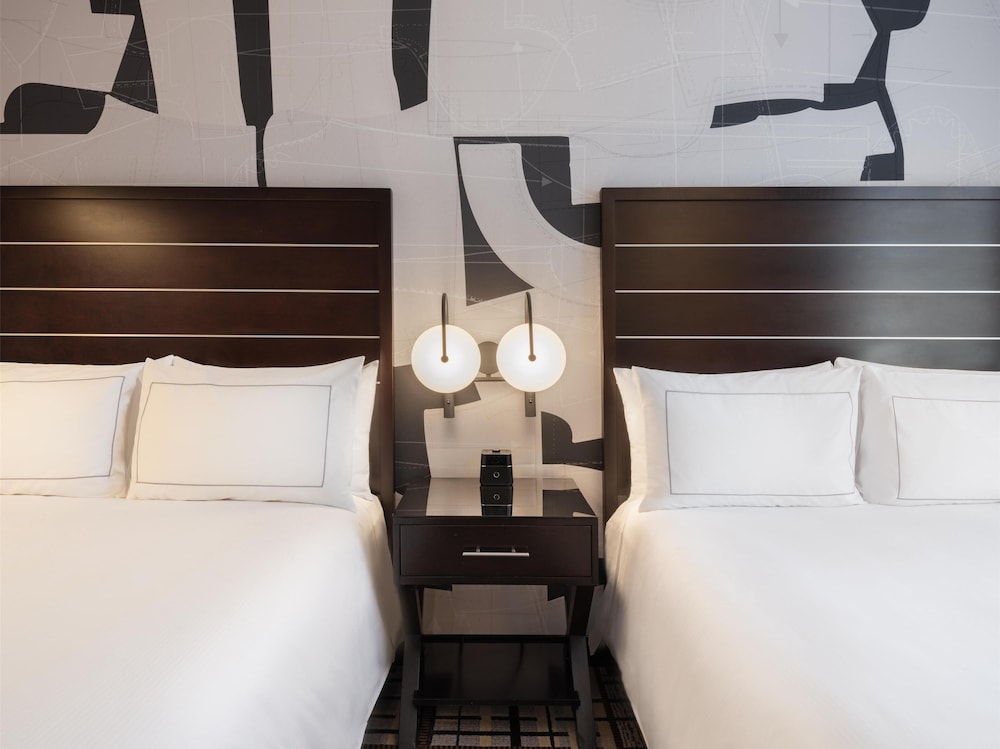 Hilton New York Fashion District — Hotel rooms in New York City, New York State