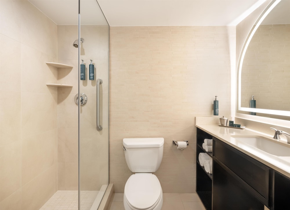Hilton New York Fashion District — Hotel rooms in New York City, New York State