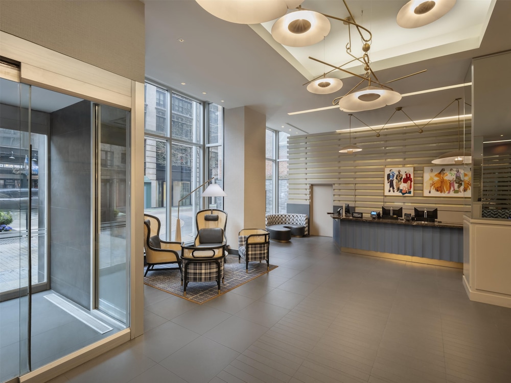 Hilton New York Fashion District — Hotel building in New York City, New York State