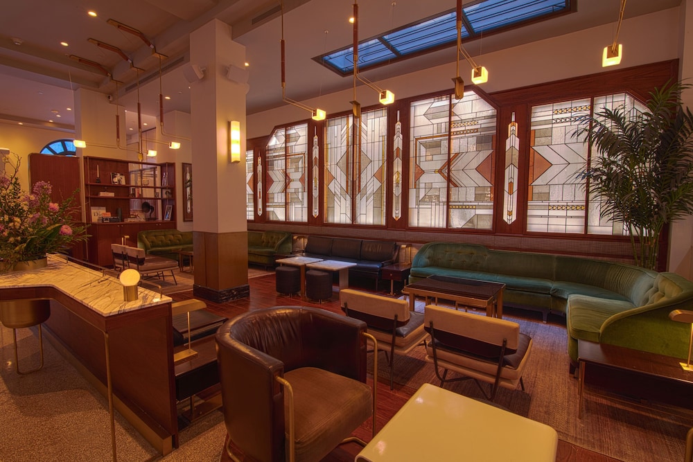 The Evelyn Hotel — Restaurant & bars in New York City, New York State
