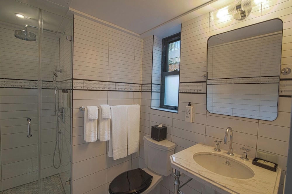 The Evelyn Hotel — Hotel rooms in New York City, New York State