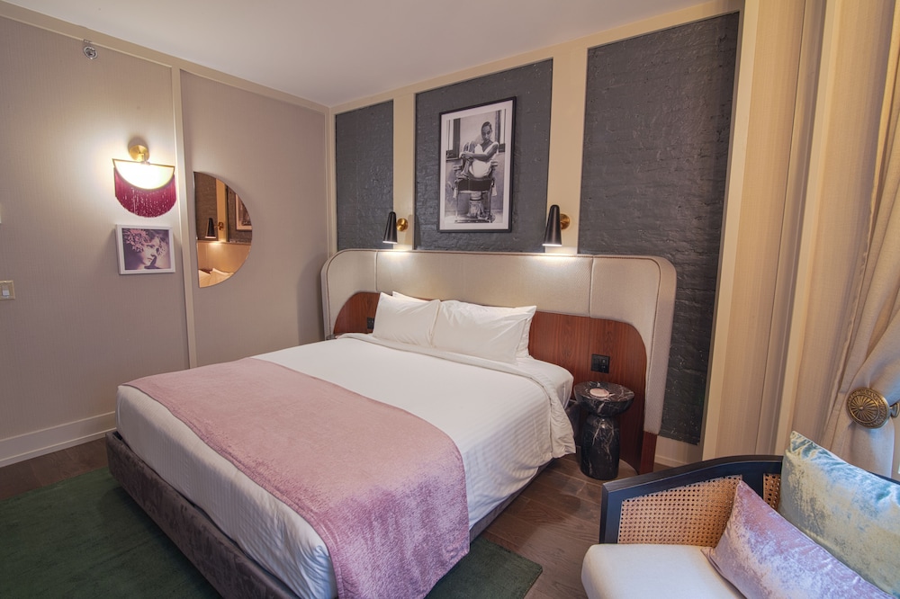 The Evelyn Hotel — Hotel rooms in New York City, New York State