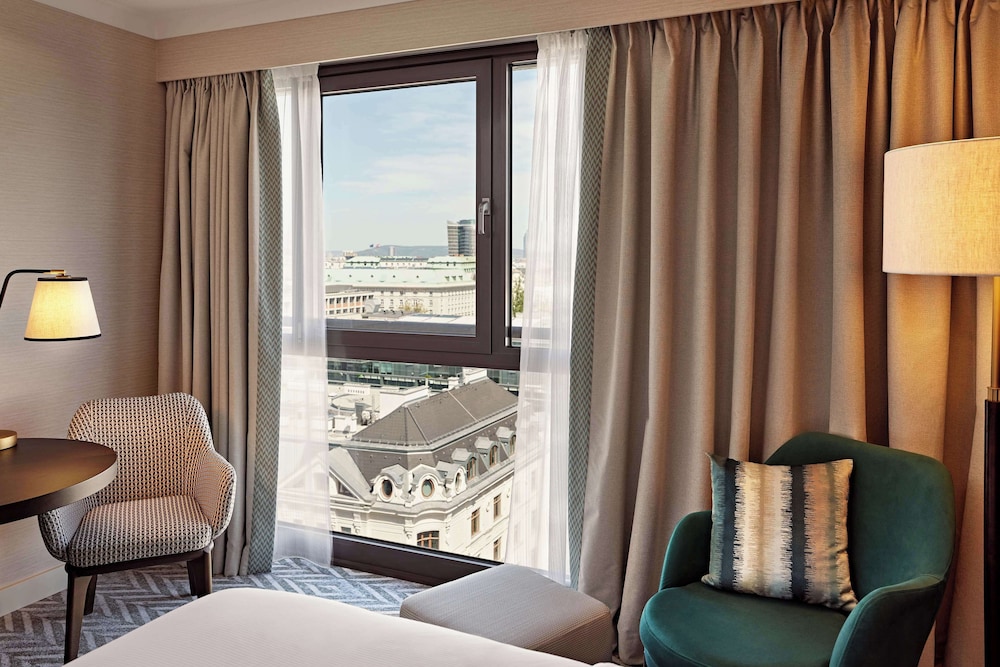 Hilton Vienna Park - zdjęcie 2