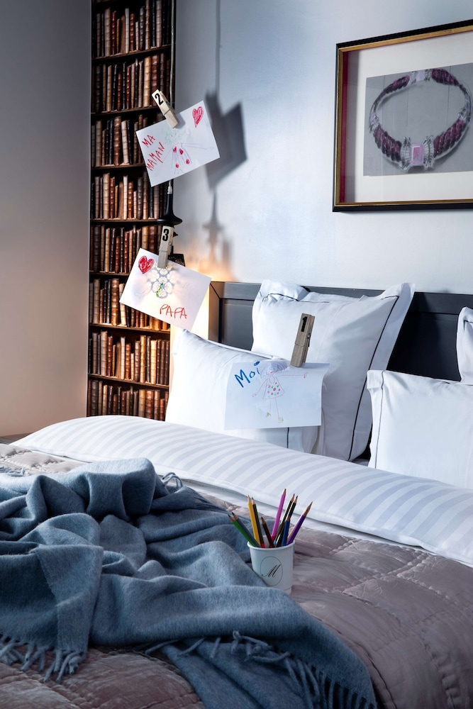 Hotel Mademoiselle — Hotel rooms in Paris, Ile-de-France