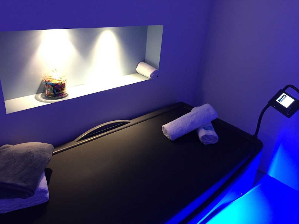 Hotel Mademoiselle — Spa in Paris, Ile-de-France