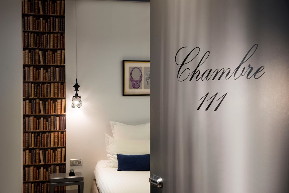 Hotel Mademoiselle — Hotel rooms in Paris, Ile-de-France