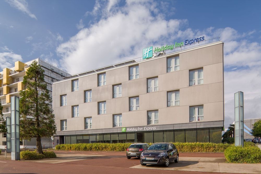 Saint-Nazaire (7 dni) w Holiday Inn Express Saint-Nazaire by IHG z BER