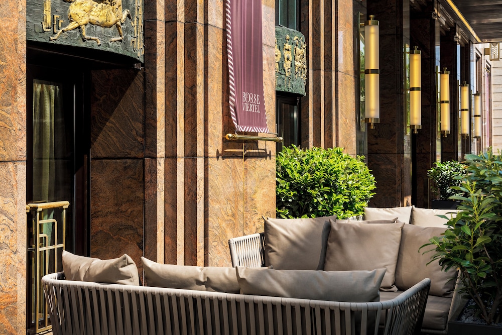 Hilton Vienna Plaza - zdjęcie 4