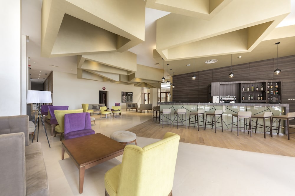 Be Live Experience Marrakech Palmeraie - All Inclusive — Restaurant & bars in Marrakech, Marrakech-Tensift-Al Haouz