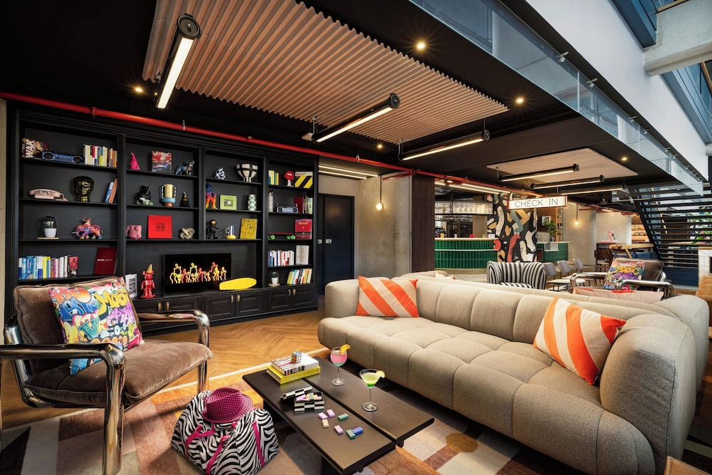 Moxy Paris La Villette - zdjęcie 4