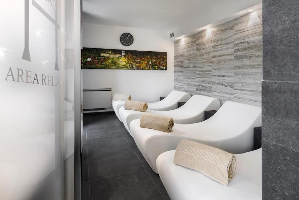 LHP Hotel River & SPA — Spa in Florence, Tuscany