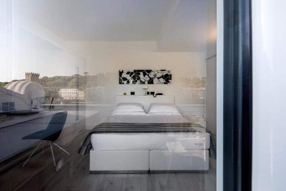LHP Hotel River & SPA — Hotel rooms in Florence, Tuscany