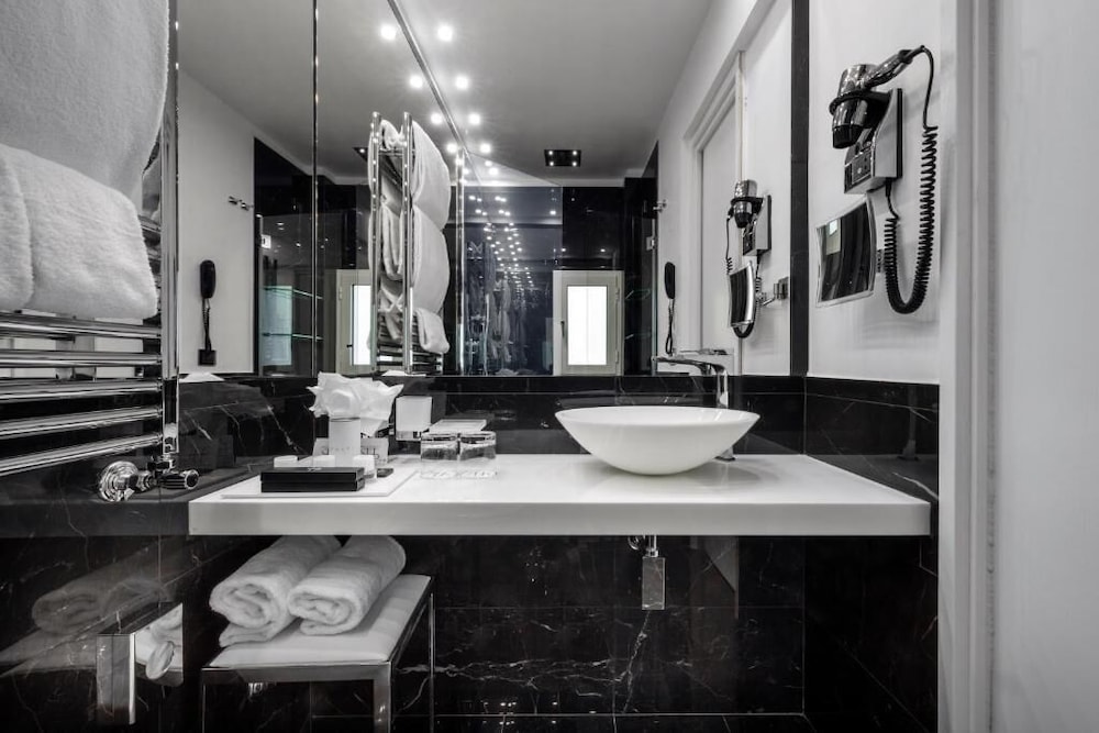 LHP Hotel River & SPA — Hotel rooms in Florence, Tuscany
