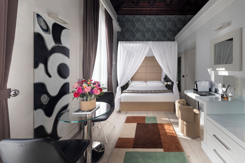 LHP Hotel River & SPA — Hotel rooms in Florence, Tuscany