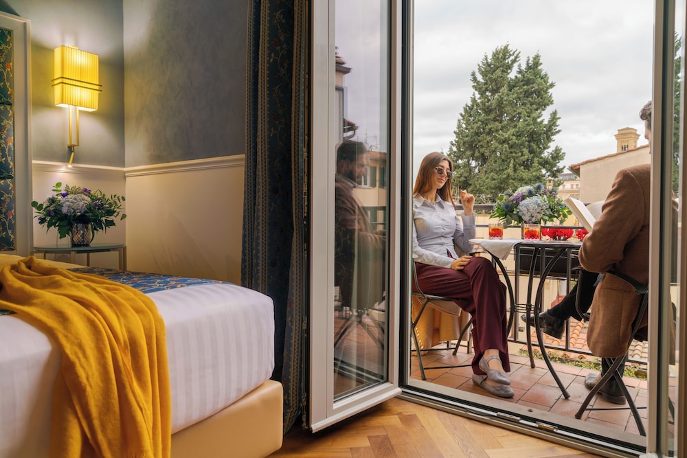 Rivoli Boutique Hotel — Hotel rooms in Florence, Tuscany