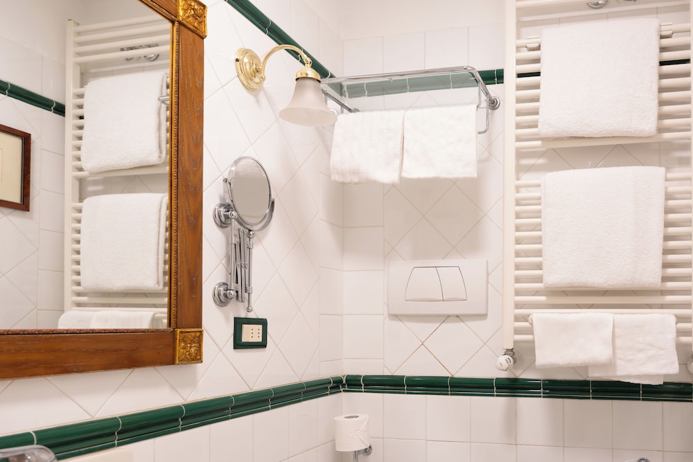JOIVY Together Florence Secret Nest — Hotel rooms in Florence, Tuscany