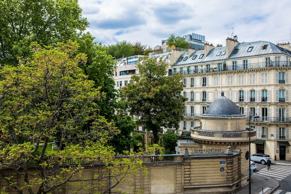 Royal Garden Champs-Elysées - zdjęcie 3