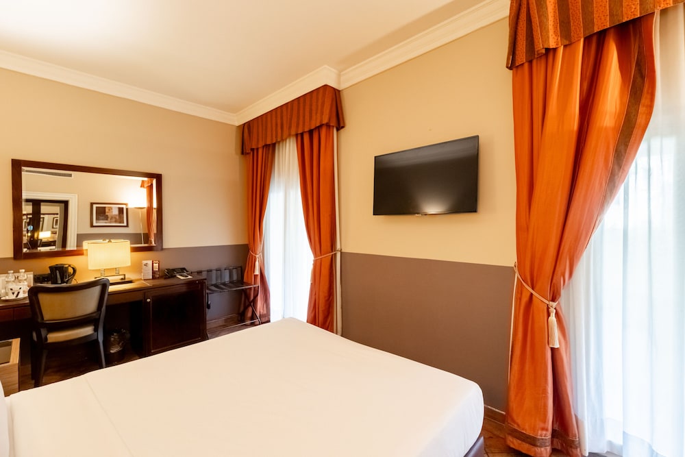 Allegroitalia San Gallo Firenze — Hotel rooms in Florence, Tuscany