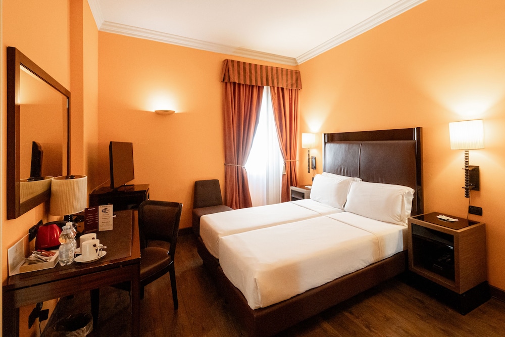 Allegroitalia San Gallo Firenze — Hotel rooms in Florence, Tuscany