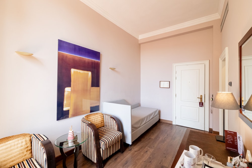 Allegroitalia San Gallo Firenze — Hotel rooms in Florence, Tuscany