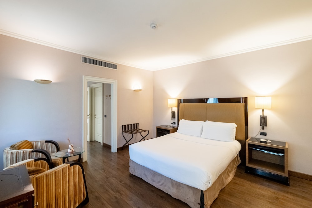 Allegroitalia San Gallo Firenze — Hotel rooms in Florence, Tuscany