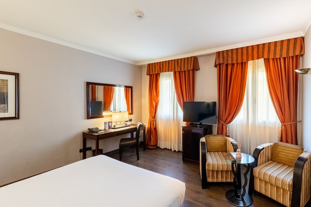 Allegroitalia San Gallo Firenze — Hotel rooms in Florence, Tuscany