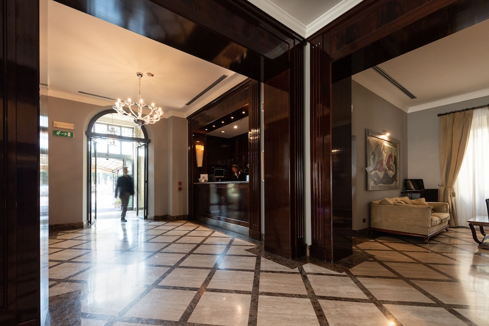 Allegroitalia San Gallo Firenze — Hotel building in Florence, Tuscany