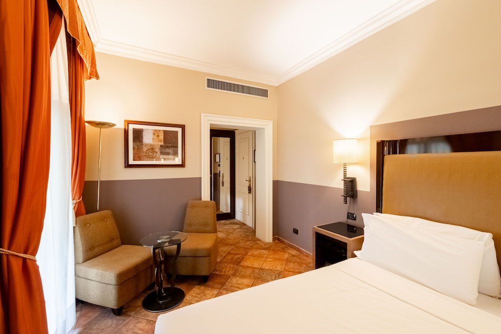 Allegroitalia San Gallo Firenze — Hotel rooms in Florence, Tuscany