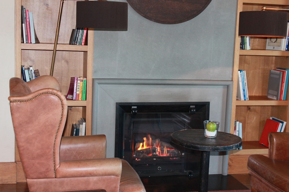 Starhotels Tuscany — Hotel rooms in Florence, Tuscany
