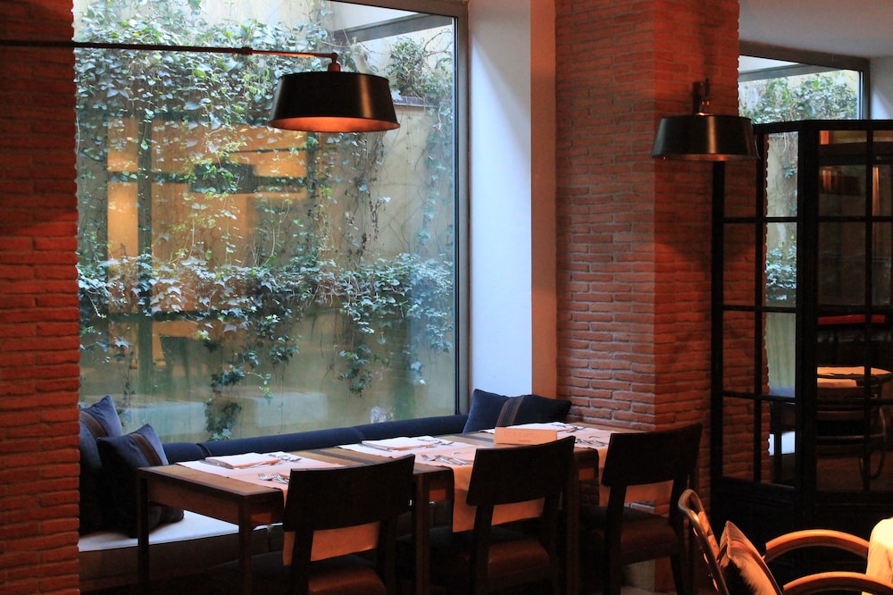 Starhotels Tuscany — Restaurant & bars in Florence, Tuscany
