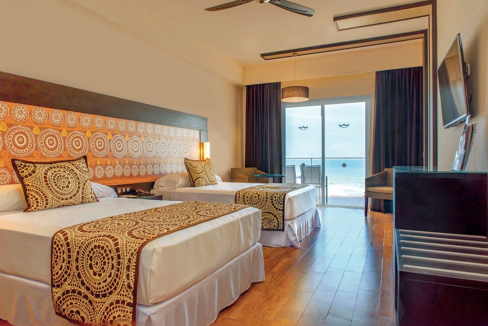 Hotel Riu Sri Lanka - All Inclusive — Hotel rooms in Ahungalla, Southern Province
