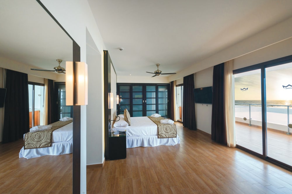 Hotel Riu Sri Lanka - All Inclusive — Hotel rooms in Ahungalla, Southern Province
