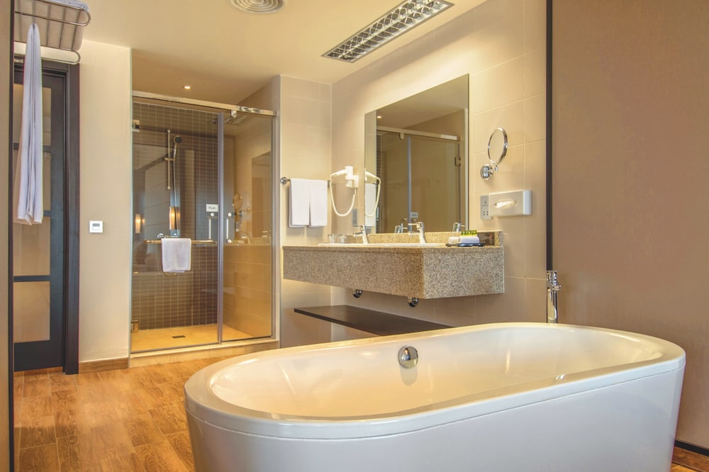 Hotel Riu Sri Lanka - All Inclusive — Hotel rooms in Ahungalla, Southern Province
