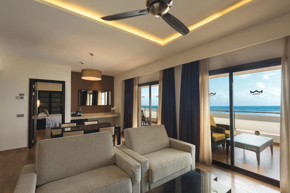 Hotel Riu Sri Lanka - All Inclusive — Hotel rooms in Ahungalla, Southern Province