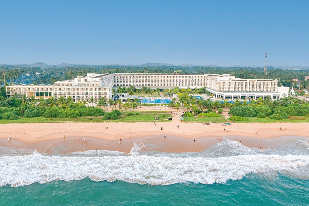 Hotel Riu Sri Lanka - All Inclusive — Beach in Ahungalla, Southern Province