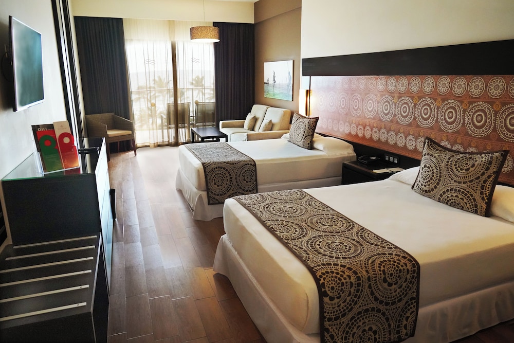 Hotel Riu Sri Lanka - All Inclusive — Hotel rooms in Ahungalla, Southern Province