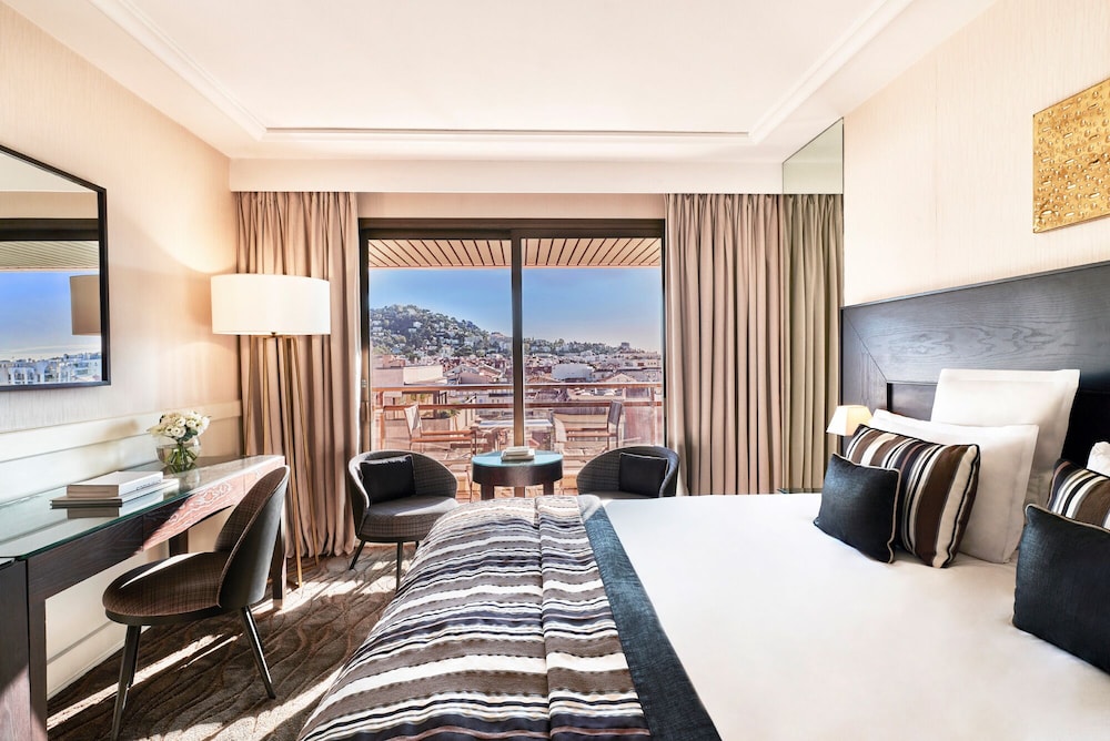Hôtel Barrière Le Gray d'Albion - zdjęcie 5