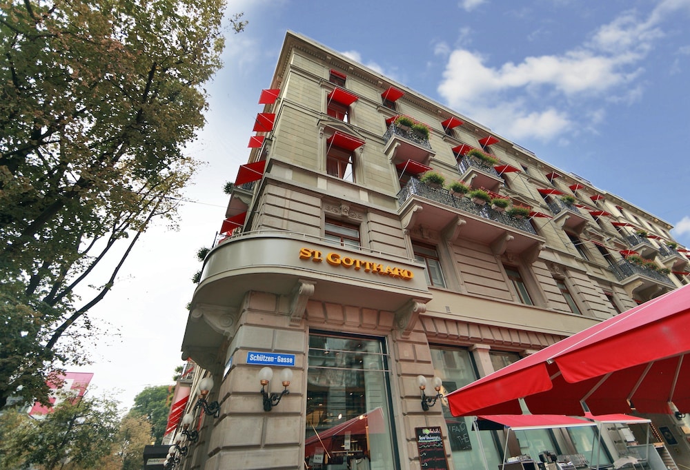 St Gotthard Hotel - zdjęcie 2