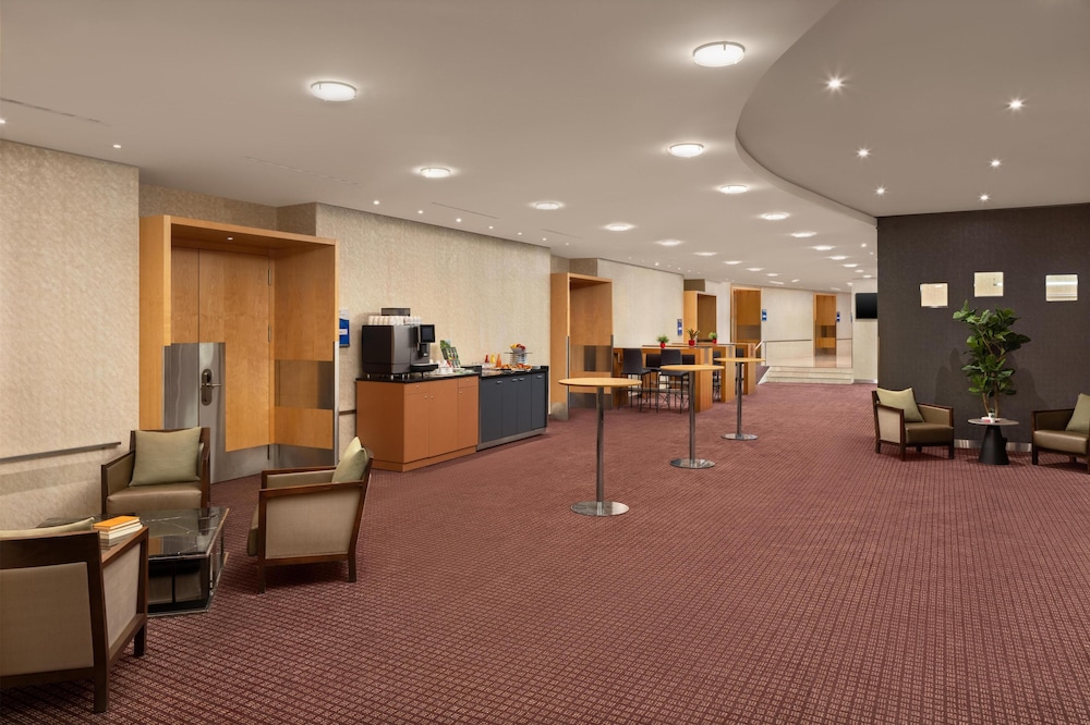 Hilton Zurich Airport - zdjęcie 5
