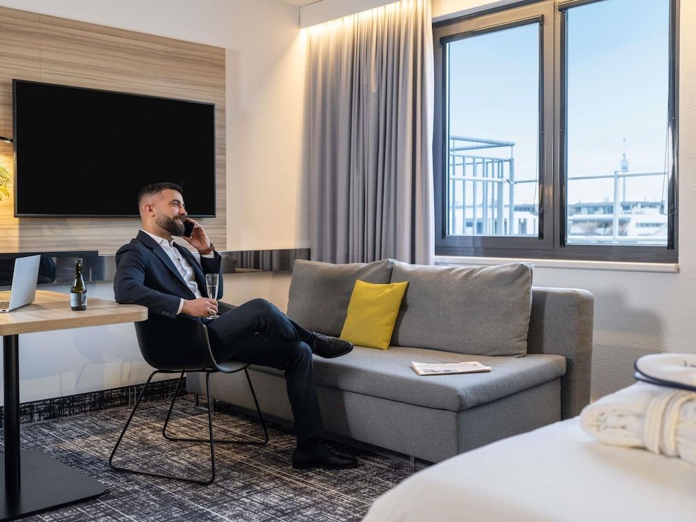 Novotel Suites Wien City Donau - zdjęcie 4