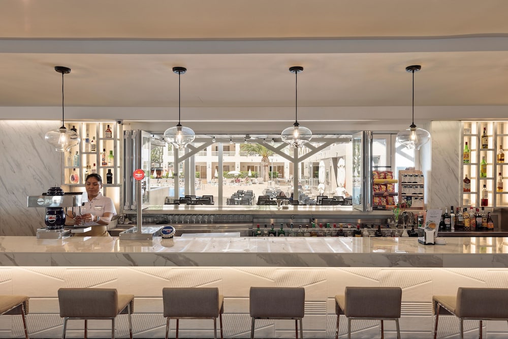 Hotel Best Da Vinci — Restaurant & bars in Salou, Catalonia
